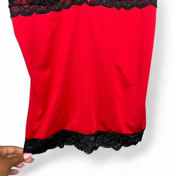 Red & Black‎ Lace Lingerie Cami Top M/L Rene Rofe | Gothic Dark Feminine Y2K - Picture 4 of 7